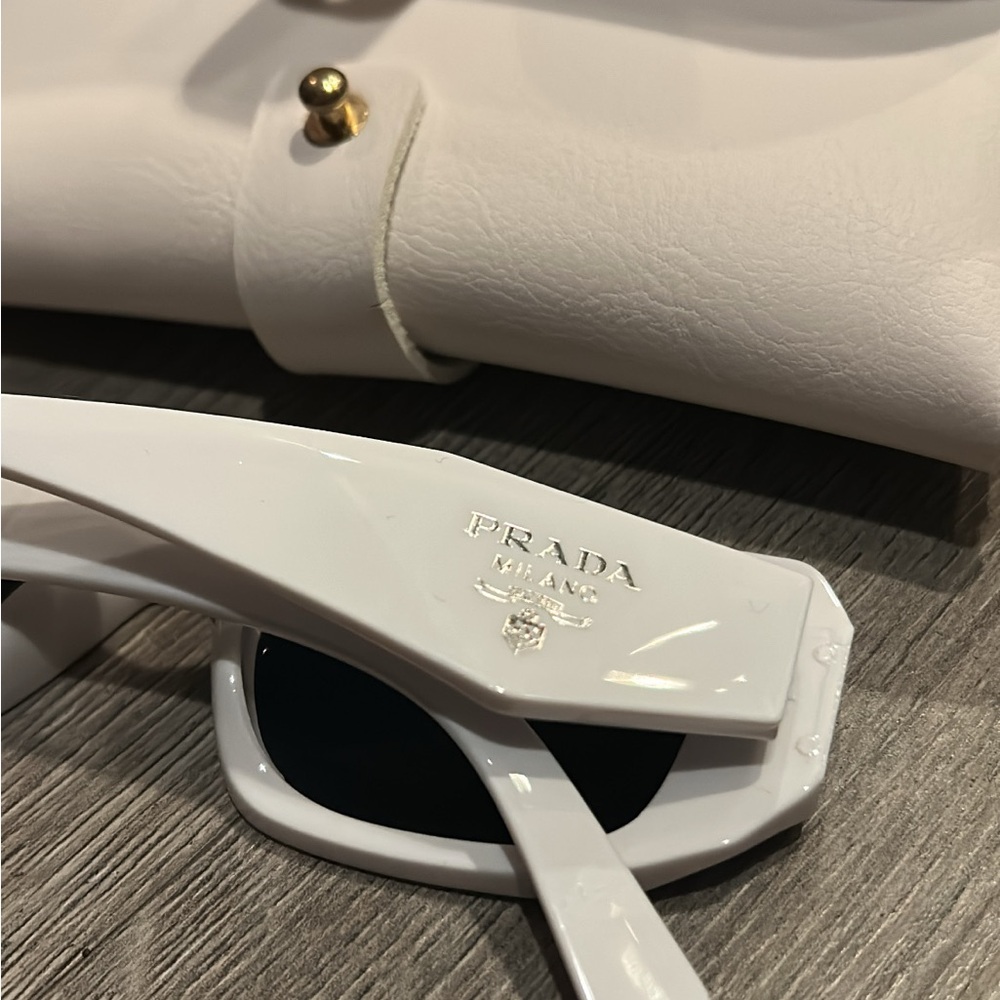 Prada Black and White Sunglasses - Picture 2 of 6